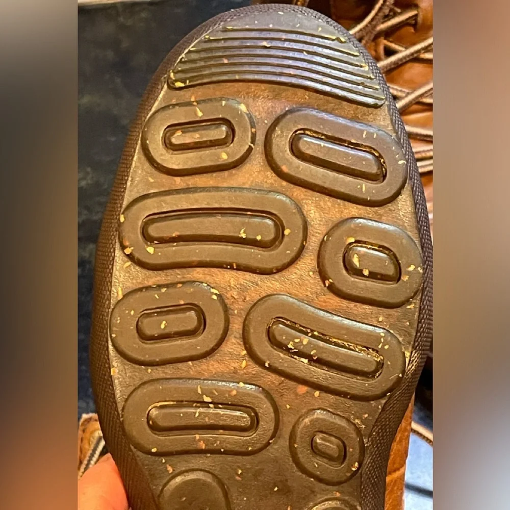 UGG Adirondack boot - Picture 9 of 12